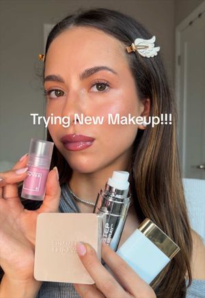 Video post by @anyaweitz on TikTok
