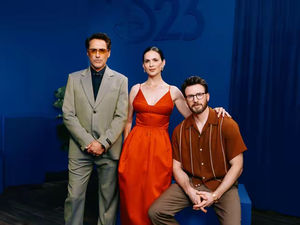 Image post by @people on TikTok