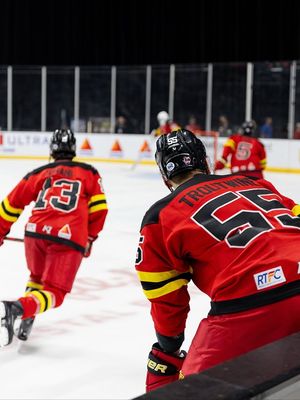Image post by @iceraysnahl on Instagram