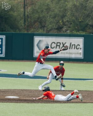 Image post by @hunterpencebaseball on Instagram