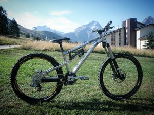 Image post by @nukeproofbikes on Instagram