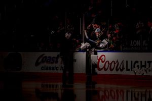 Image post by @NLGrowlers on Twitter