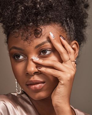 Image post by @impresslashes on Instagram