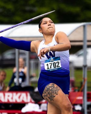 Image post by @uwtrack on Instagram
