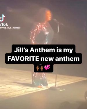 Image post by @angelarye on Instagram