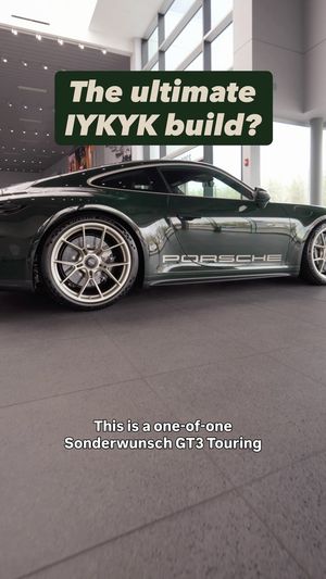 Video post by @PorscheExchange on Facebook
