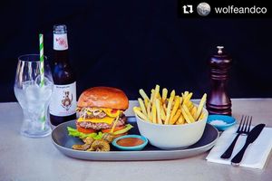 Image post by @lovestrangelove on Instagram