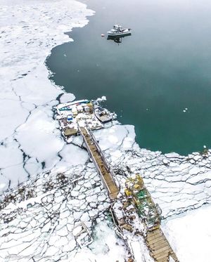 Image post by @themainemag on Instagram