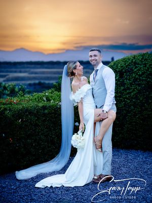 Image post by @gary.tapp.yourweddingmoments on Instagram