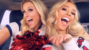 Image post by @TexansCheer on Twitter