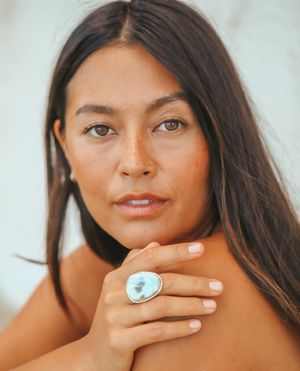 Image post by @juliaszendreijewelry on Instagram