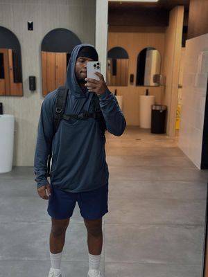 Image post by @_dom.v05 on Instagram