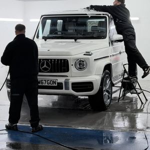 Image post by @batterseapowerwash on Instagram