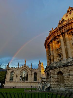 Image post by @oxford_uni on Instagram