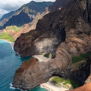 Image post by @thekauaishores on Instagram