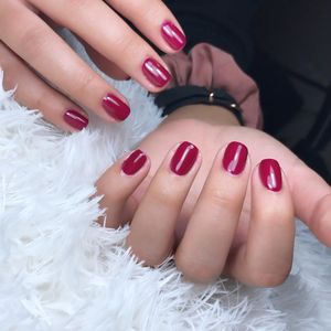 Image post by @nestanails on Instagram
