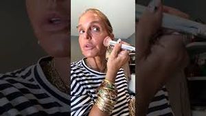 Video post by @shop.with.caroline on YouTube