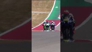 Video post by @motoamerica on YouTube