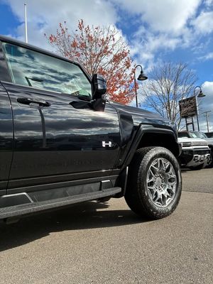 Image post by @paulmasseauto on Facebook