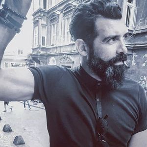 Image post by @royfistikci on Instagram