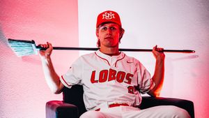 Image post by @UNMLoboBaseball on Twitter/X