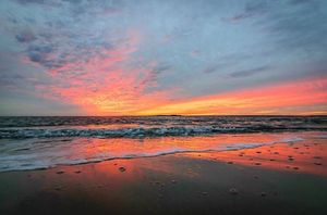 Image post by @theouterbanksnc on Instagram
