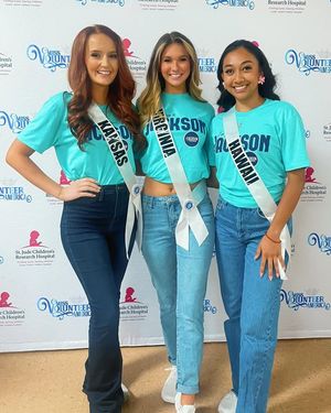 Image post by @missvavolpageant on Facebook