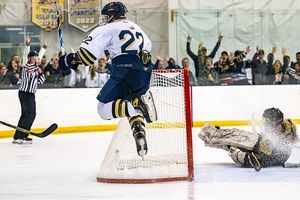 Image post by @navymenshockey on Instagram