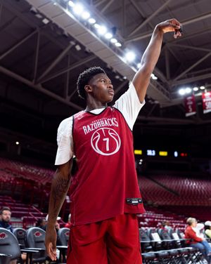 Image post by @razorbackmbb on Instagram