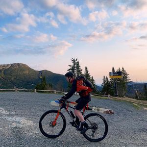 Image post by @j_skis on Instagram