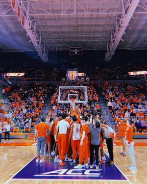 Image post by @ClemsonMBB on Twitter
