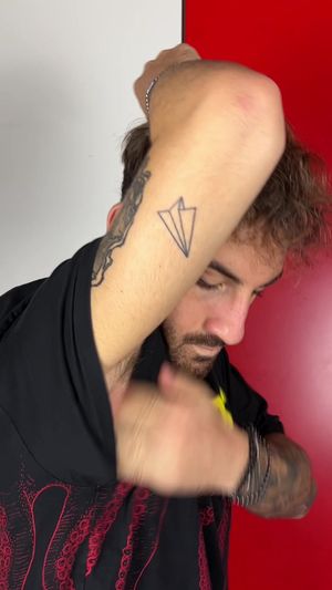Video post by @leoucifero on TikTok