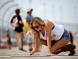 Image post by @nashvillesuperspeedway on Instagram
