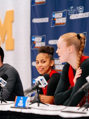 Image post by @packwomensbball on Instagram