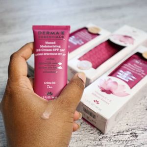Image post by @dermae on Instagram
