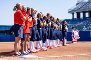 Image post by @usasoftball on Instagram