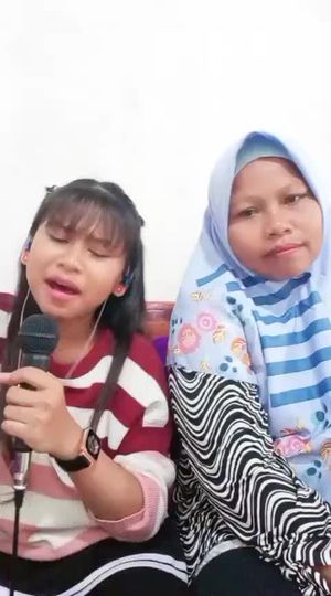 Video post by @da7april on TikTok