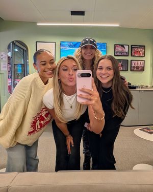 Image post by @samanthajademiller on Instagram