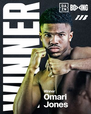 Image post by @daznboxing on Instagram