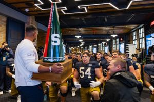 Image post by @ndfootball on Instagram