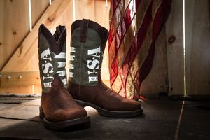 Image post by @durangoboots on Instagram