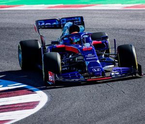 Image post by @alex_albon on Instagram