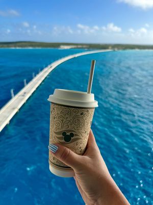 Image post by @disneycruiseline on Instagram
