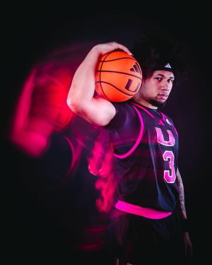 Image post by @caneshoops on Instagram