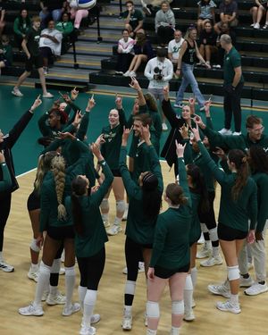 Image post by @usfvolleyball on Instagram