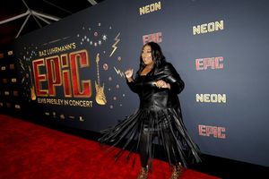 Image post by @comiclonilove on Instagram
