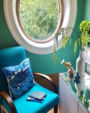 Image post by @annalysejacobs on Instagram
