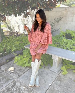 Image post by @shopbuddylove on Instagram