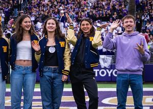 Image post by @uwtrack on Instagram