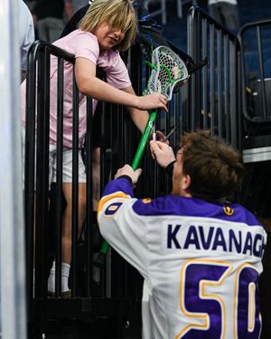 Video post by @SealsLax on Twitter